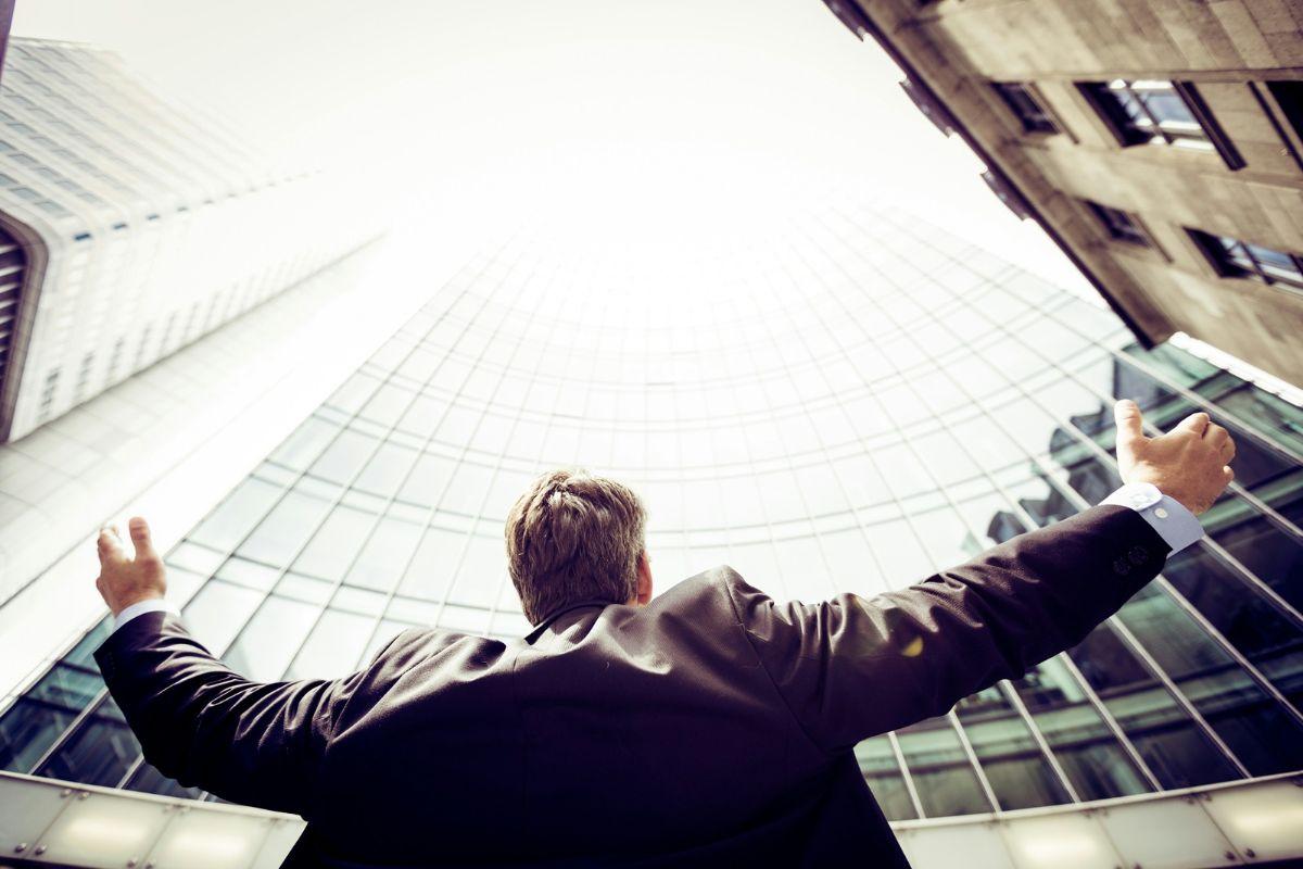 CCA y Microsystem: Innovación y Confiabilidad en la Compensación Bancaria